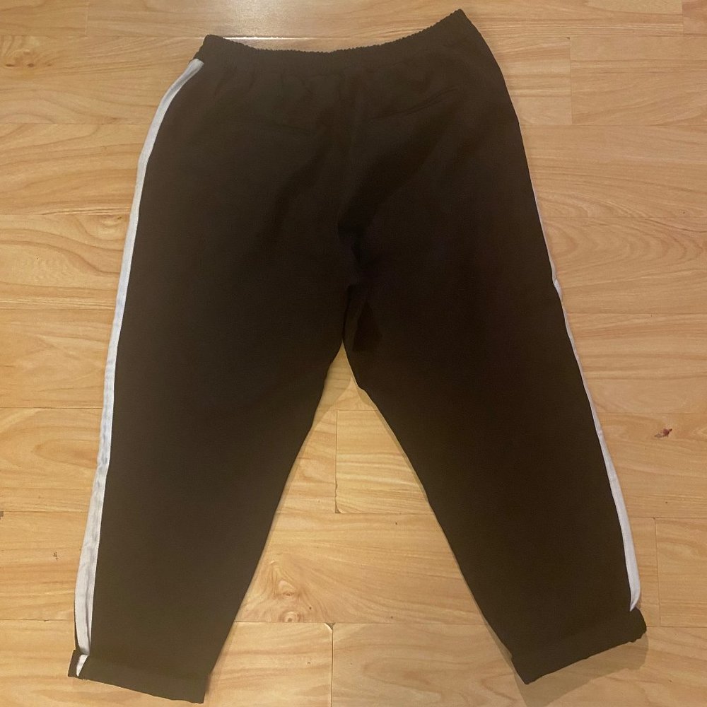 Pull&Bear Women's Black with White Stripe Trouser/Joggers Size Large